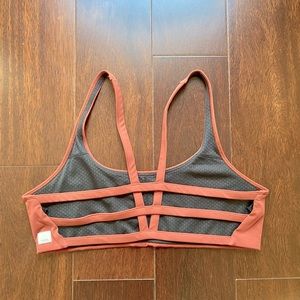 Vuori Yosemite Bra Sz. M